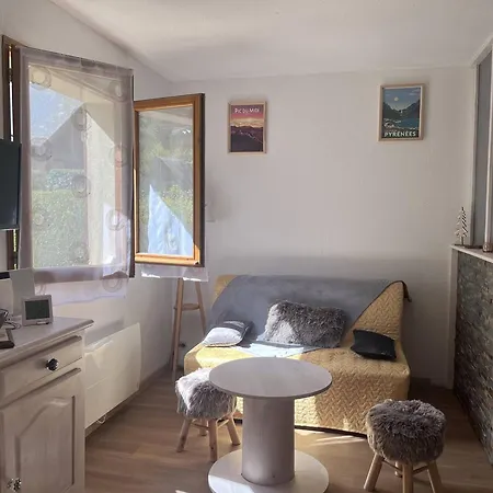 4 Pers. à Avec Parking - Fr-1-812-113 Appartement Cauterets